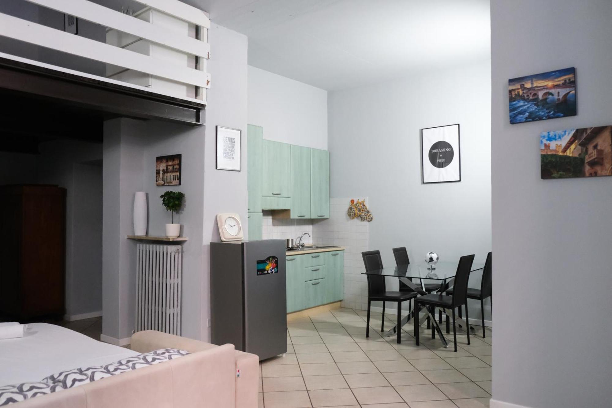 Carega City Center Apartment Verona Exteriör bild